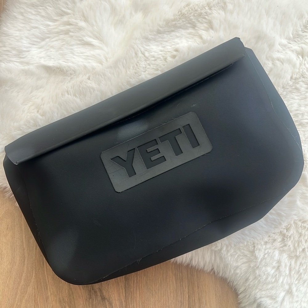 Yeti sidekick